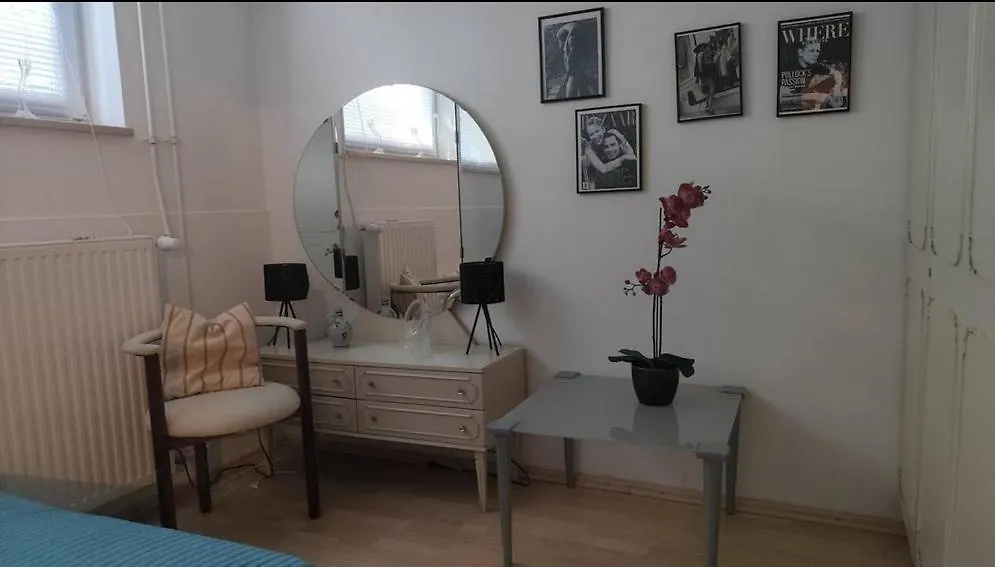 Lamonte Apartamento Munique Quarto em Acomodações Particulares